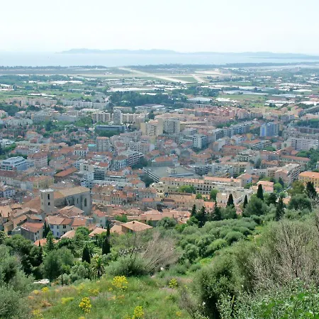Studio Avec Vue Sur La Ville A Hyeres A 5 Km De La Plage アパート イエール